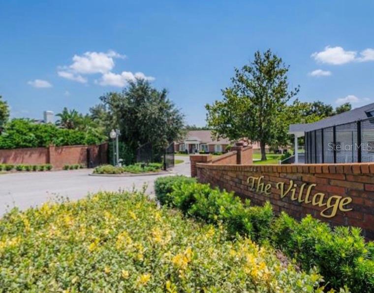 VILLAGE/SCOTT LAKE - Residential