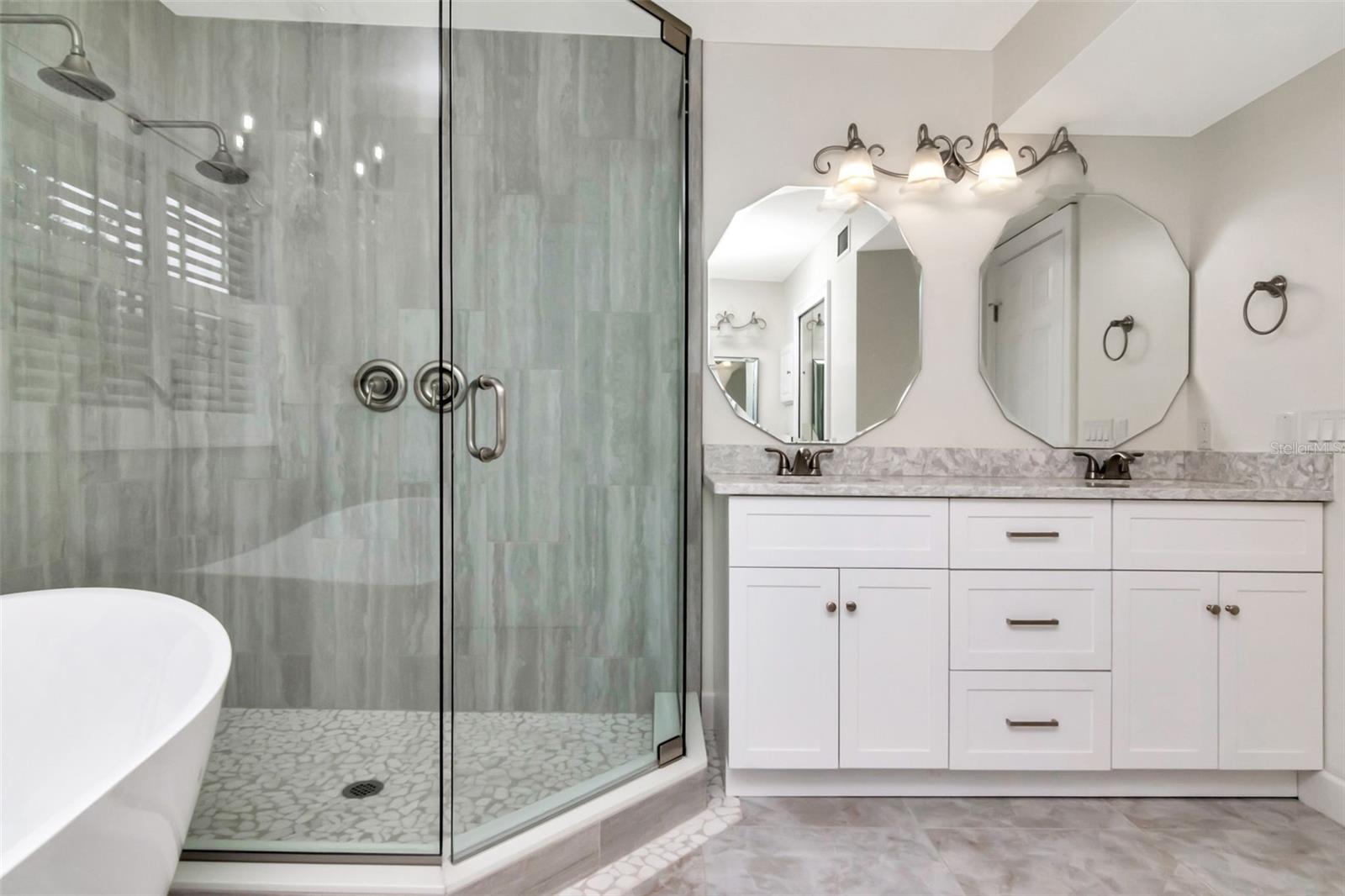 VILLAGE/SCOTT LAKE - Residential