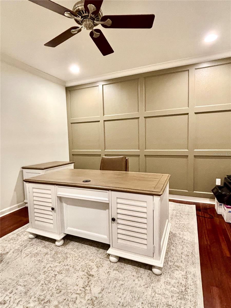 VILLAGE/SCOTT LAKE - Residential