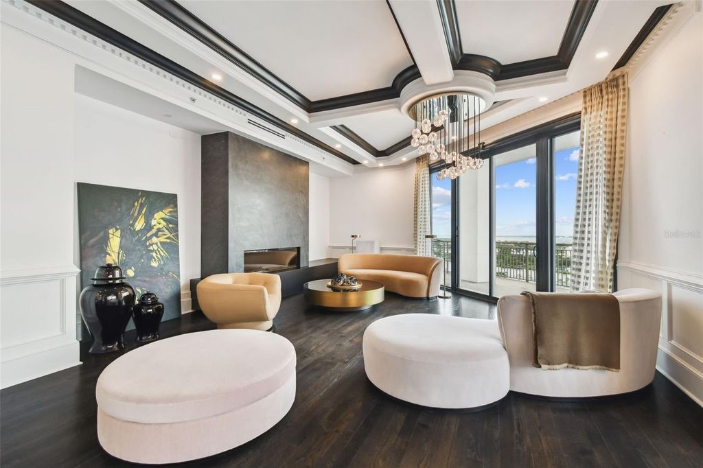 Photo of 450 Knights Run Avenue #2004, Tampa, FL 33602 (MLS # TB8405076)