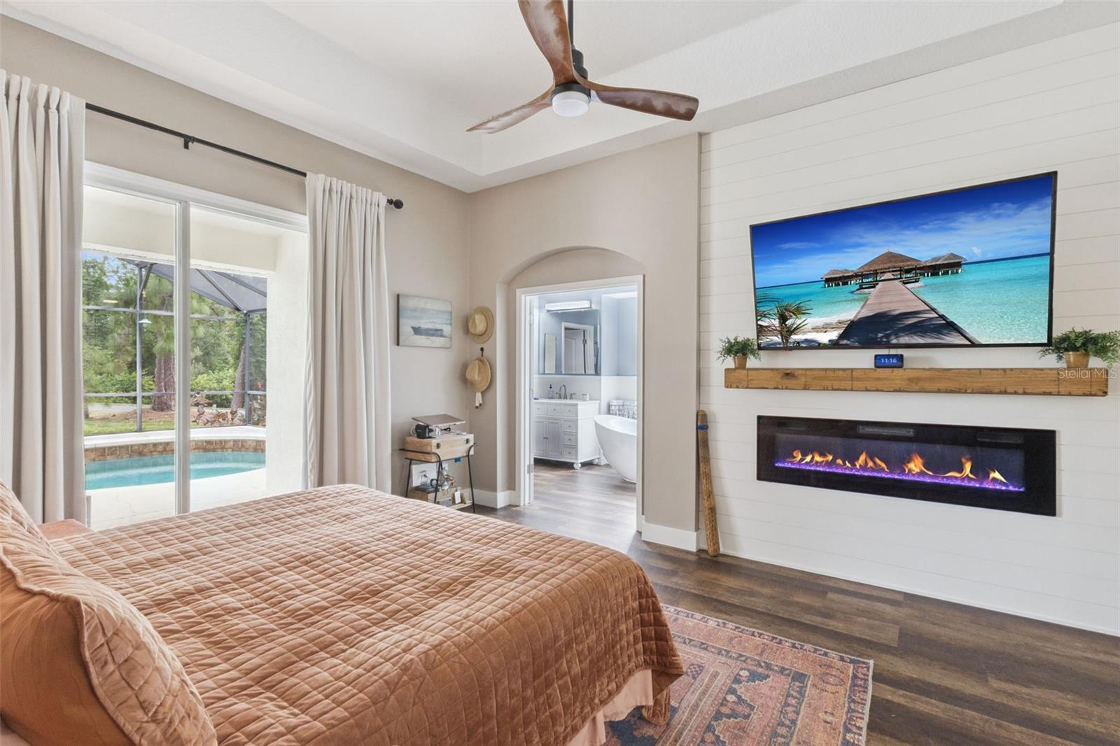 THE COUNTRY CLUB OF MOUNT DORA - Residential
