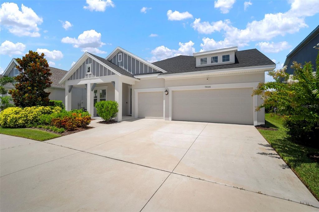 Photo of 7616 Paradiso Drive, Apollo Beach, FL 33572 (MLS # TB8393158)