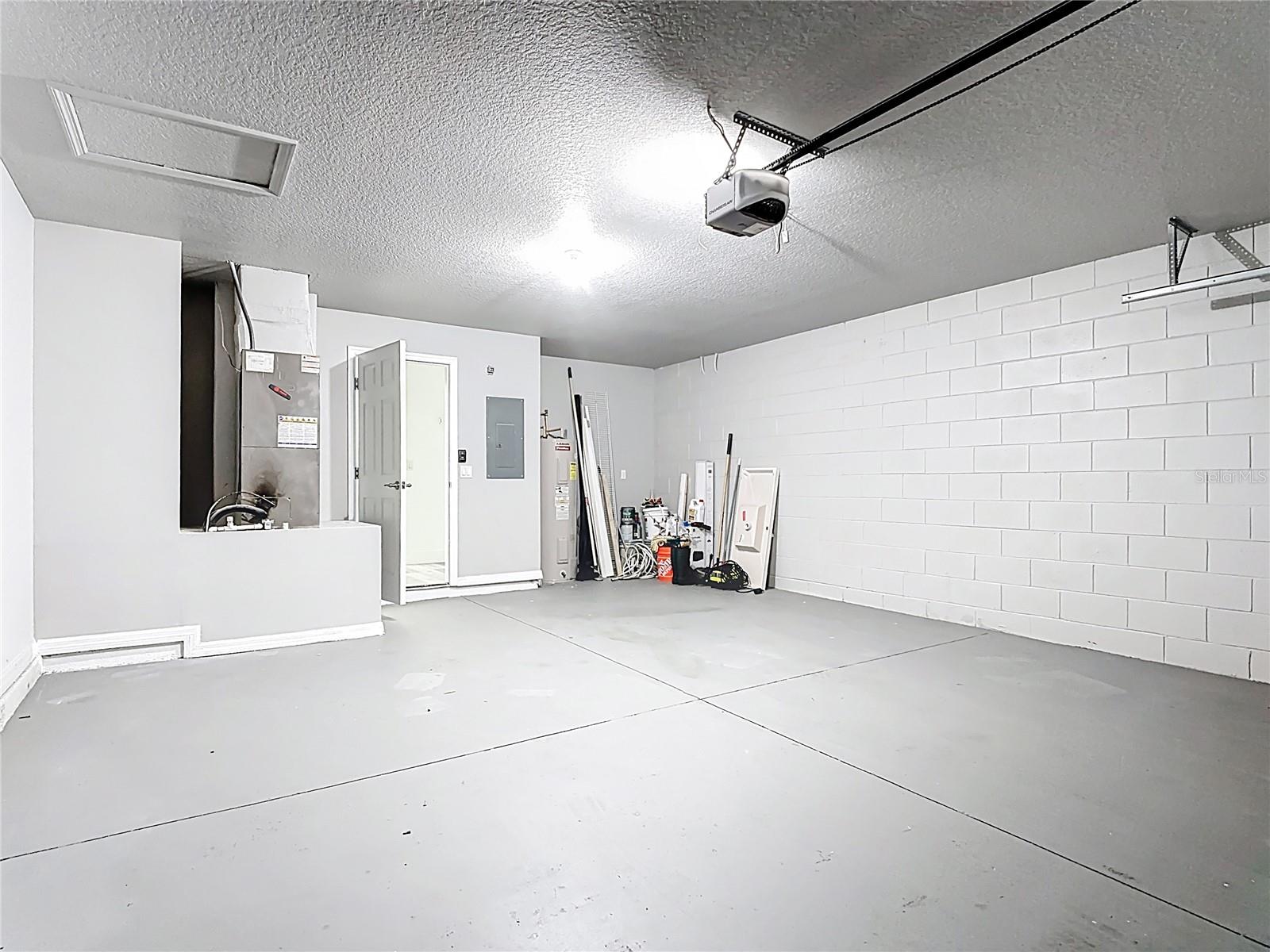 WILDFLOWER RIDGE - Residential