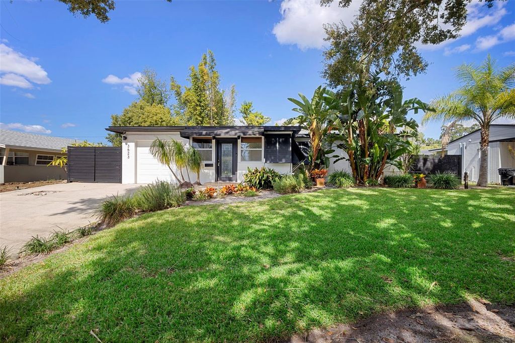 Photo of 3623 Chelsea Street, Orlando, FL 32803 (MLS # O6355307)