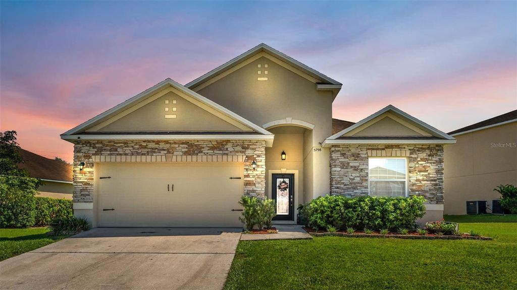 Photo of 5798 Dornich Drive, Auburndale, FL 33823 (MLS # L4963785)