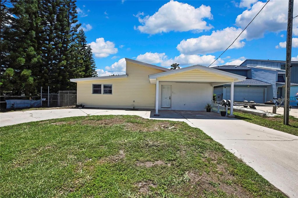 Photo of 7308 Maryland Avenue, Hudson, FL 34667 (MLS # A4652801)