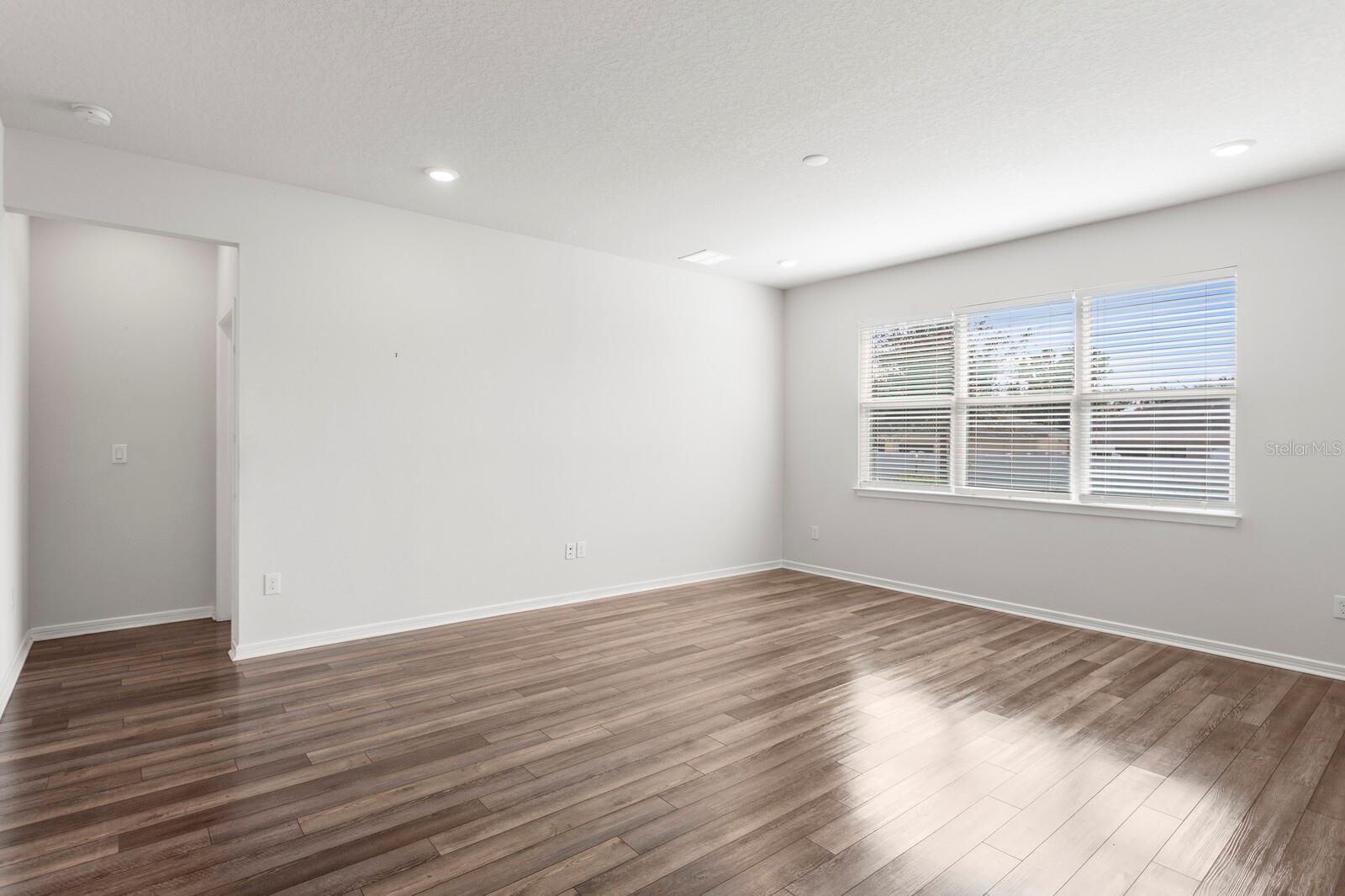 SAGEWOOD - Residential