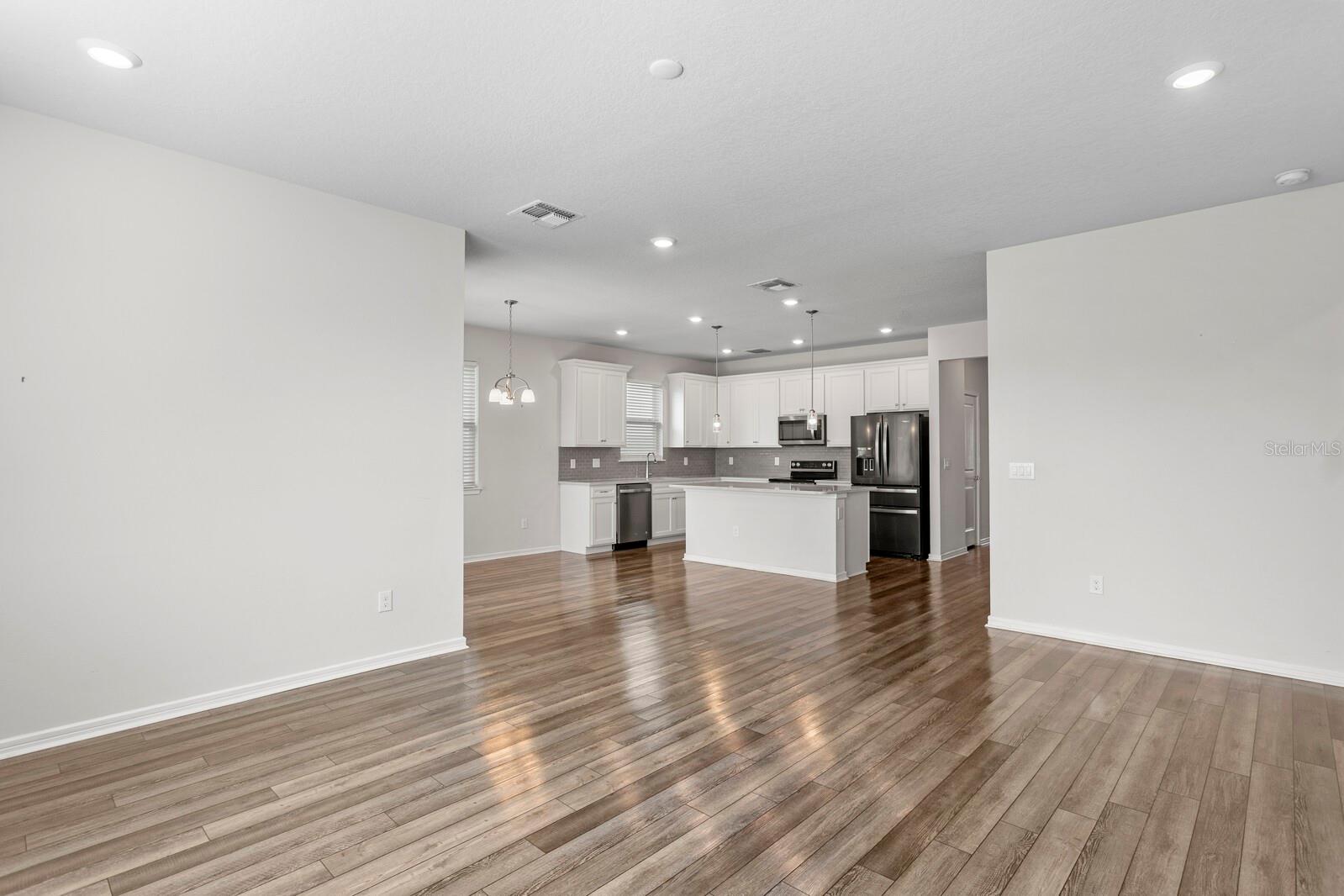 SAGEWOOD - Residential