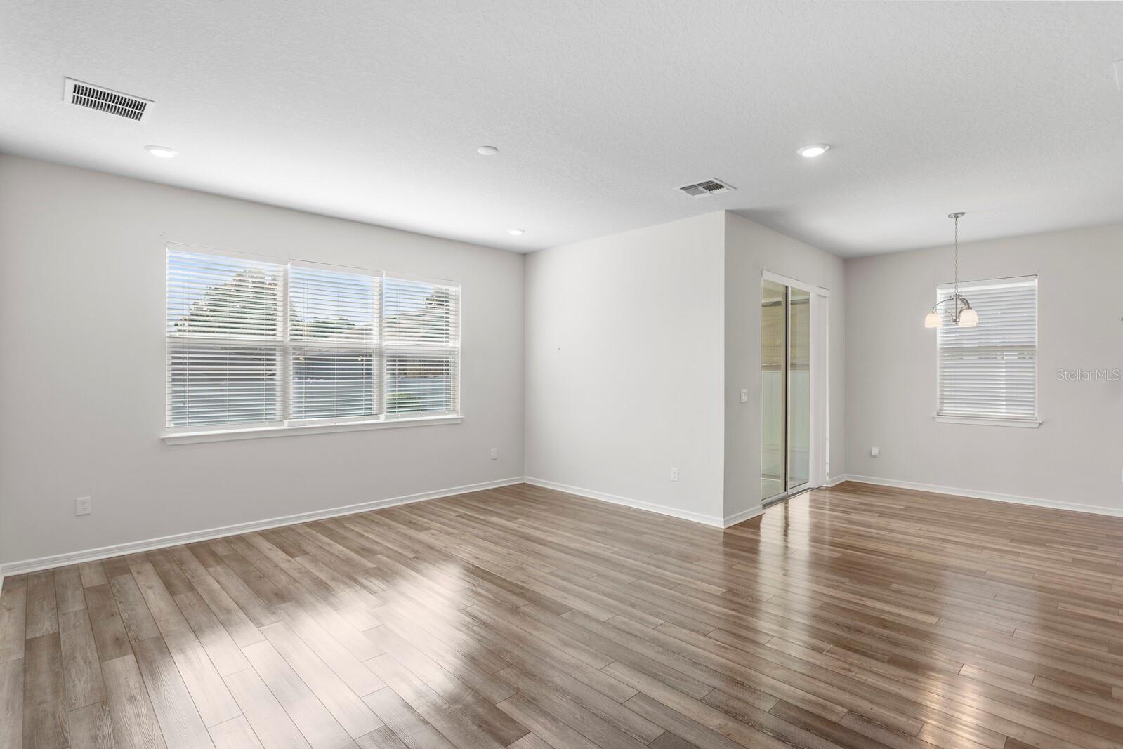 SAGEWOOD - Residential