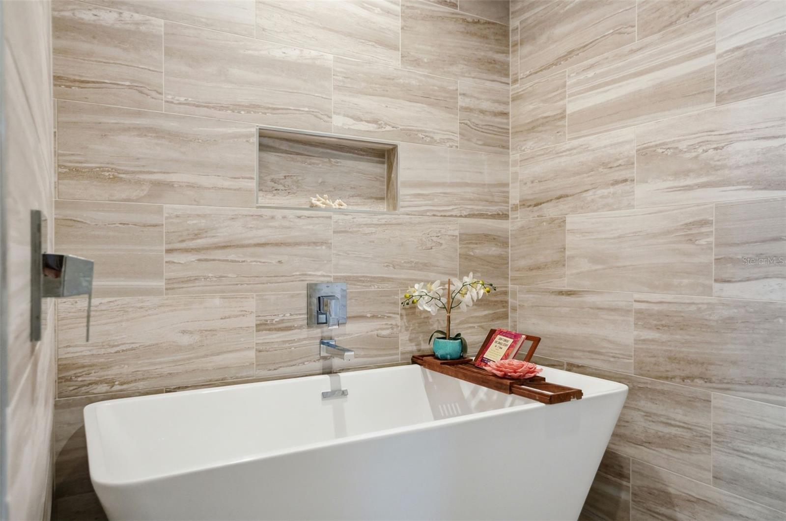 MARINA POINTE EAST - Residential