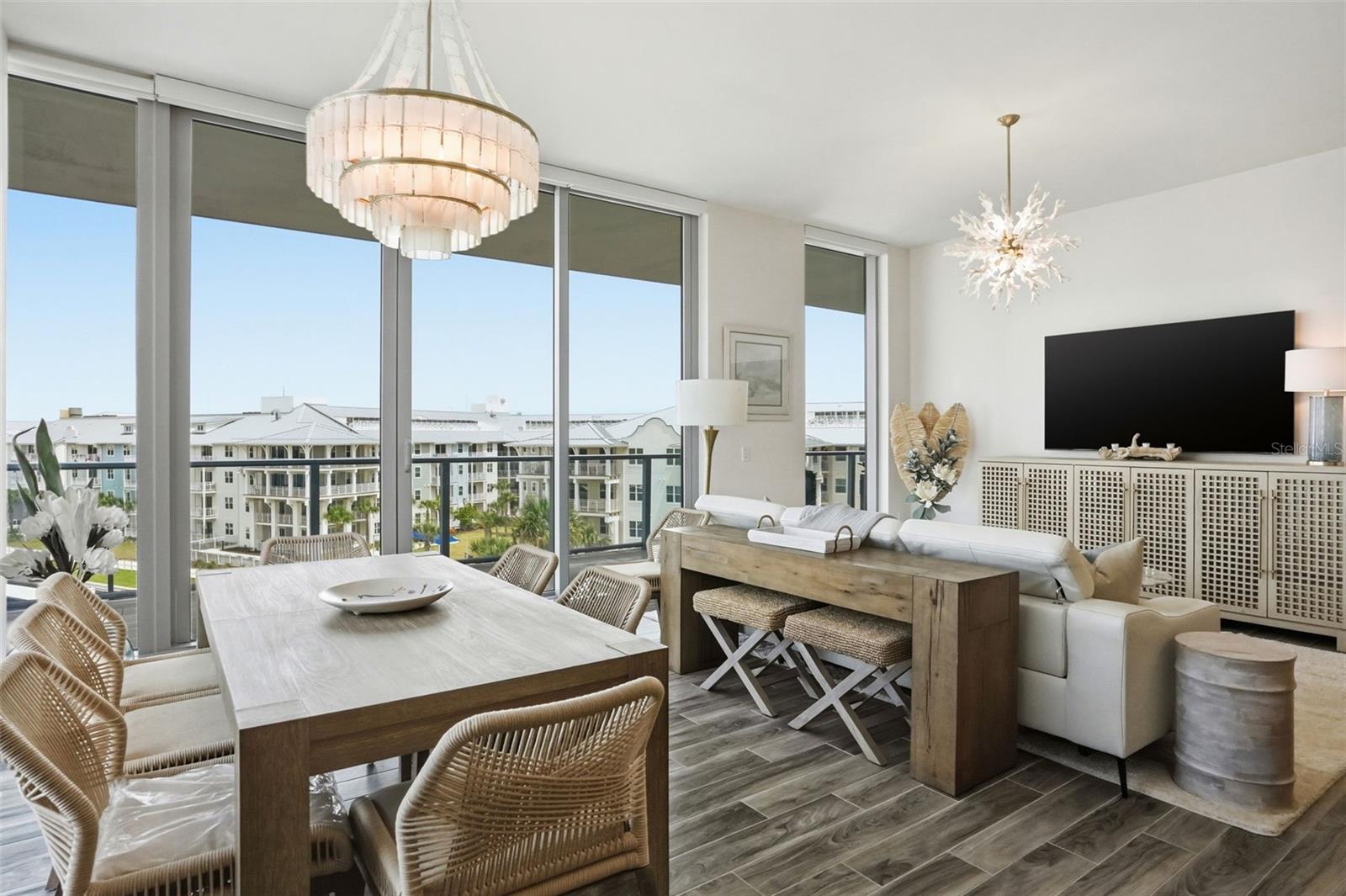 MARINA POINTE EAST - Residential