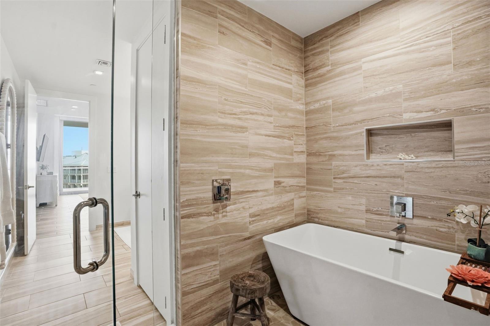 MARINA POINTE EAST - Residential