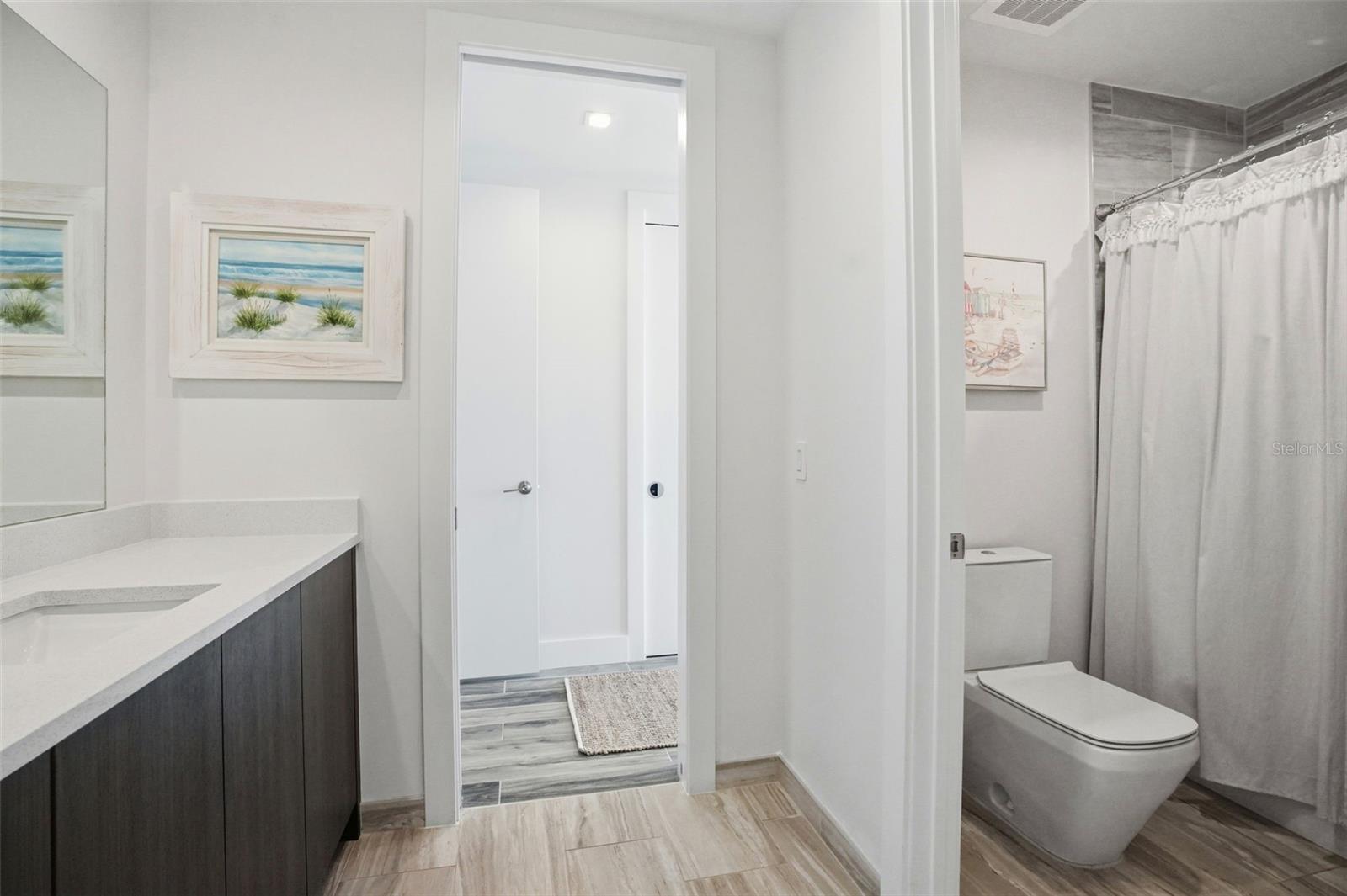 MARINA POINTE EAST - Residential