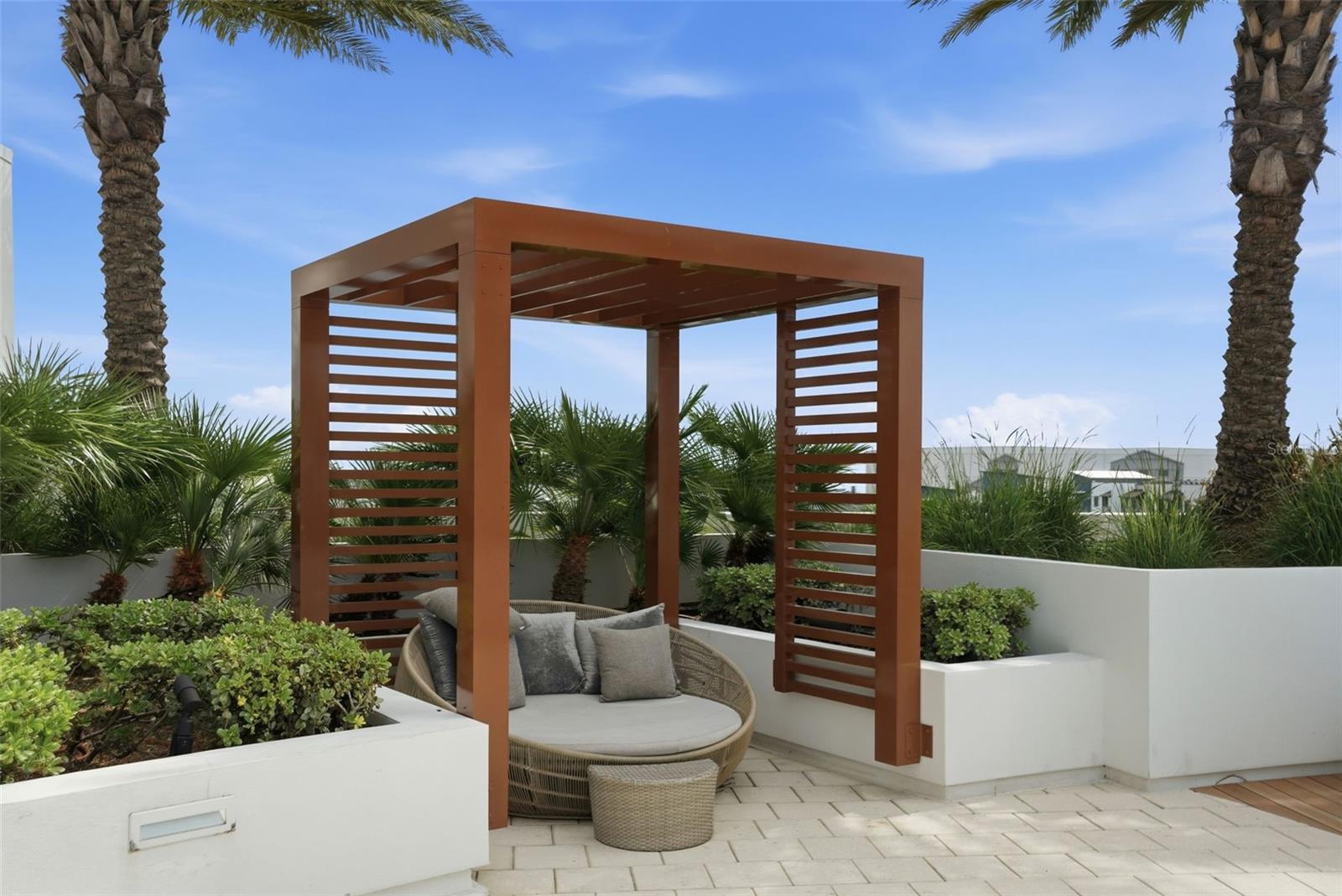 MARINA POINTE EAST - Residential