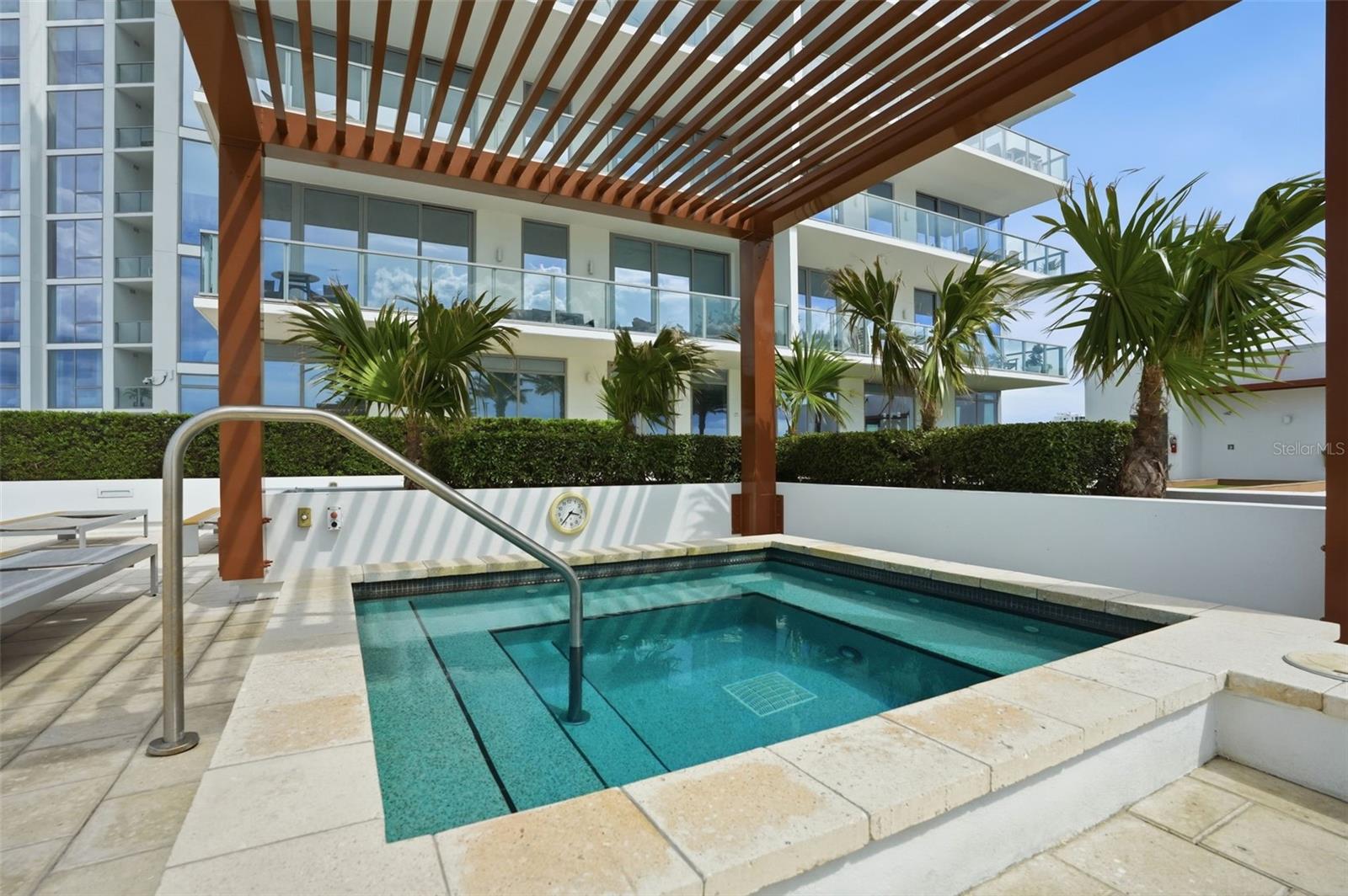 MARINA POINTE EAST - Residential