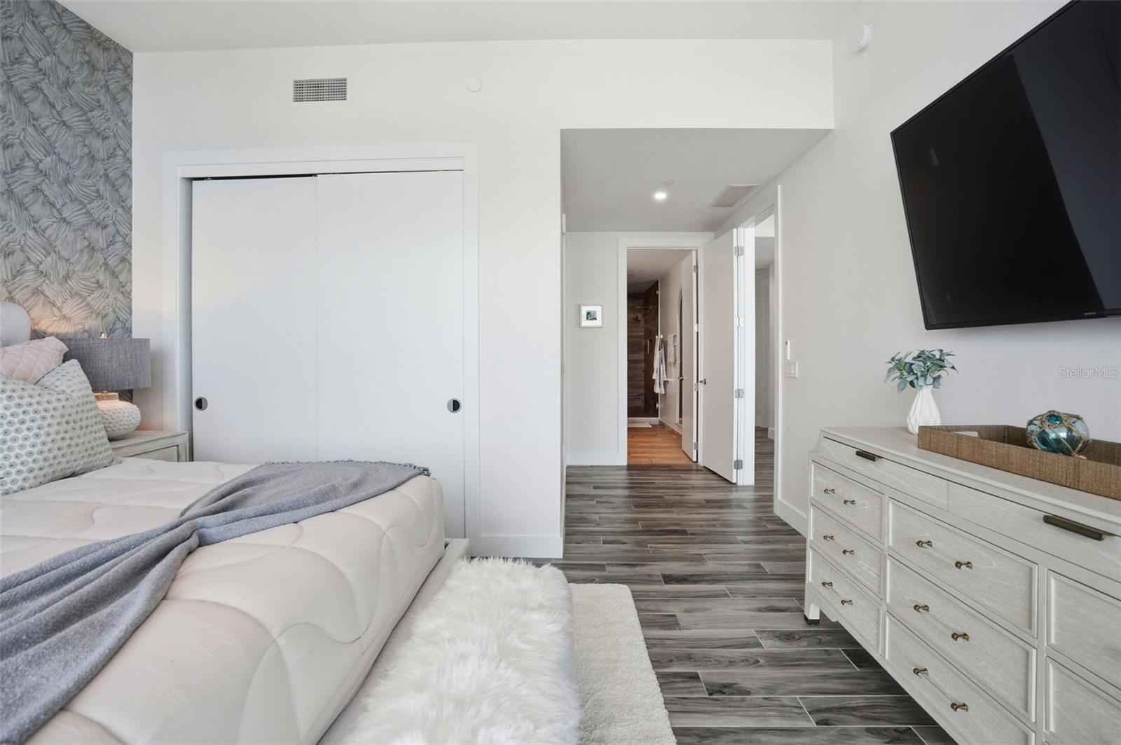 MARINA POINTE EAST - Residential