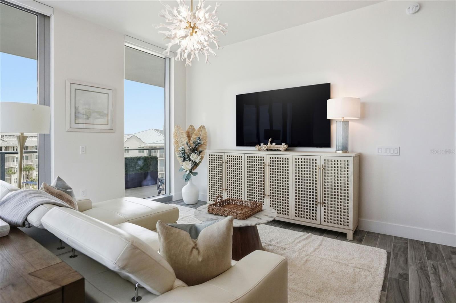 MARINA POINTE EAST - Residential