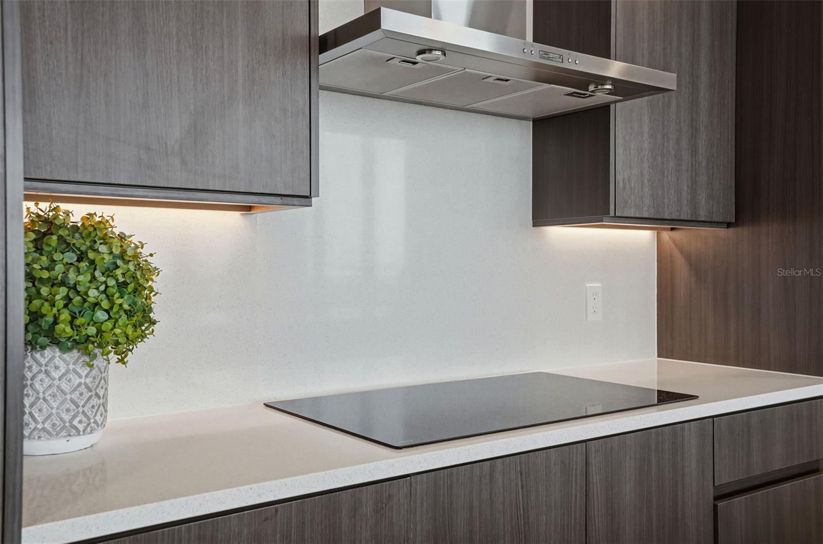 MARINA POINTE EAST - Residential