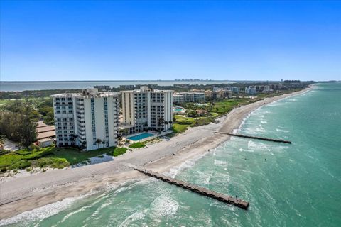 A home in LONGBOAT KEY