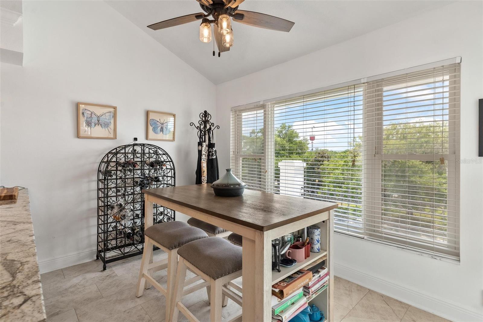 HARBOR HILLS UNIT 01A - Residential