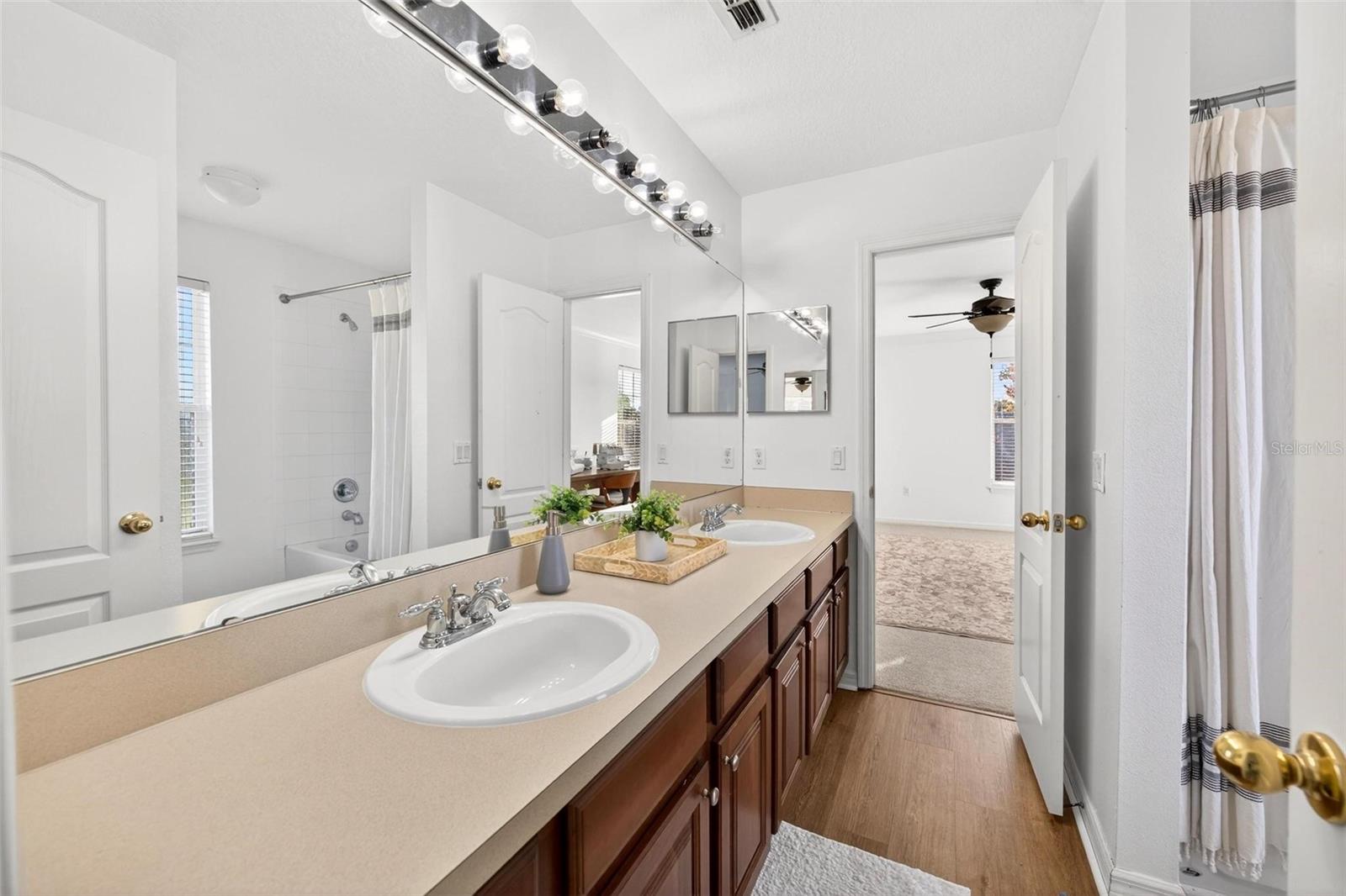 FORESTBROOKE PH 03 A-E - Residential