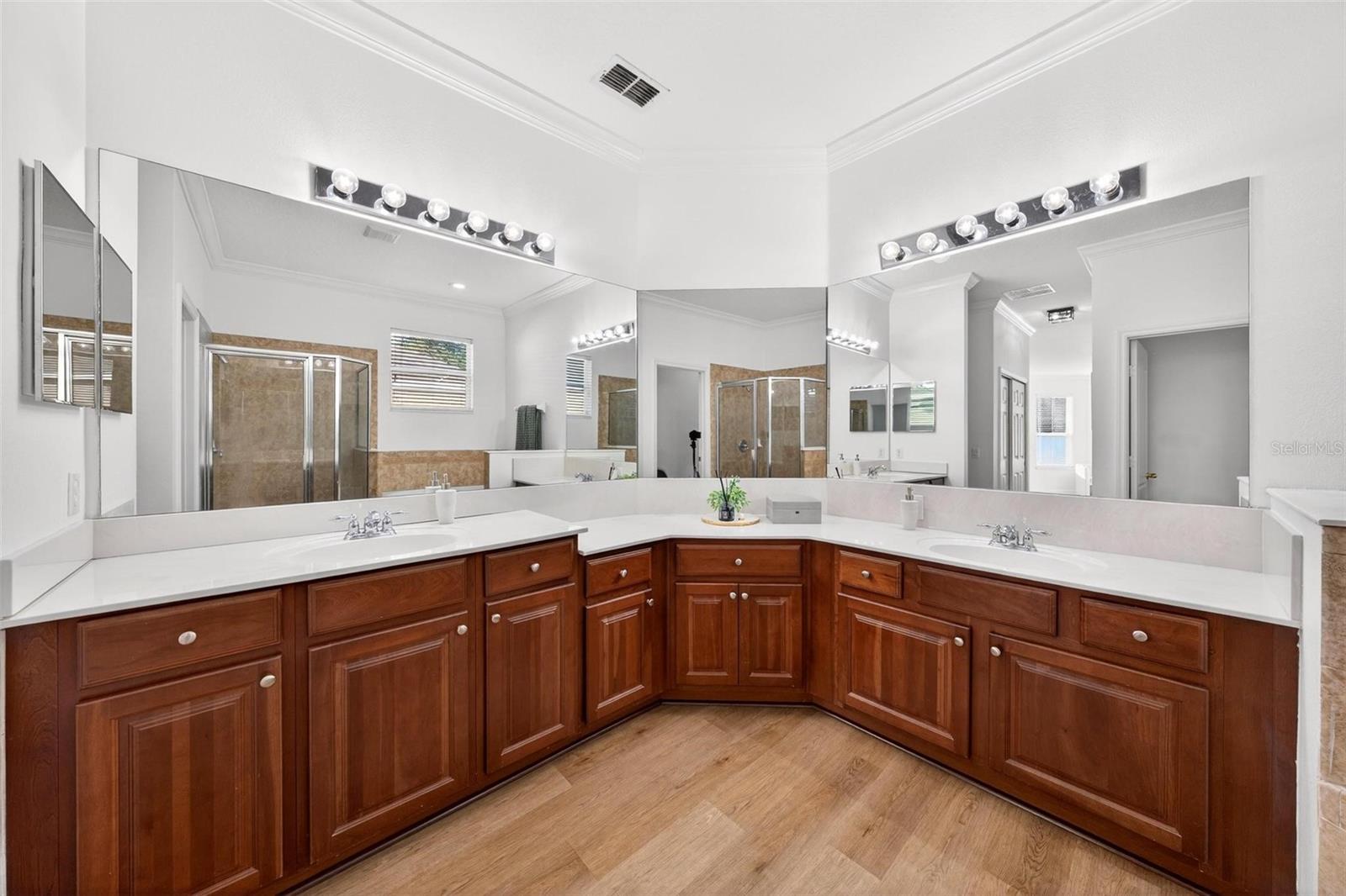 FORESTBROOKE PH 03 A-E - Residential