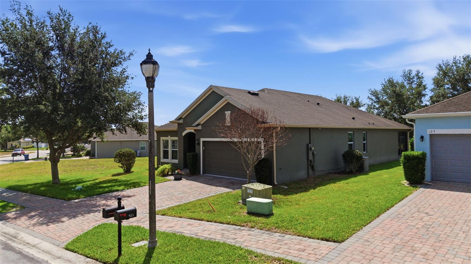 BRIDGEFORD XING - Residential