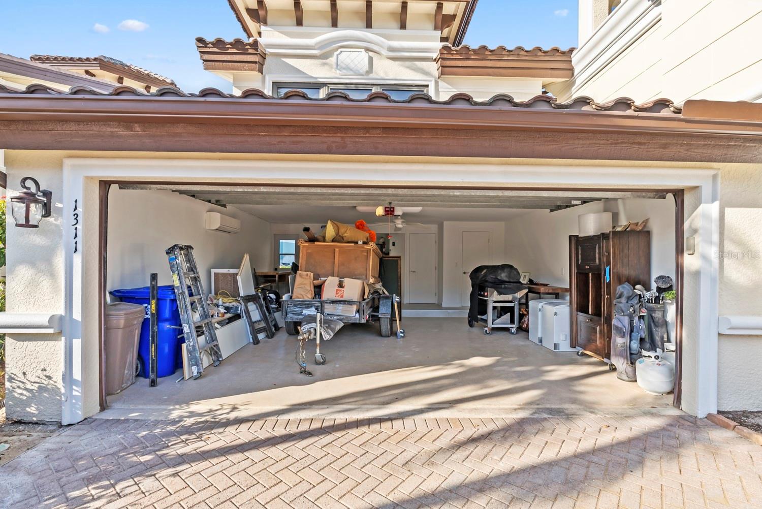 BAYVIEW ESTATES - Residential