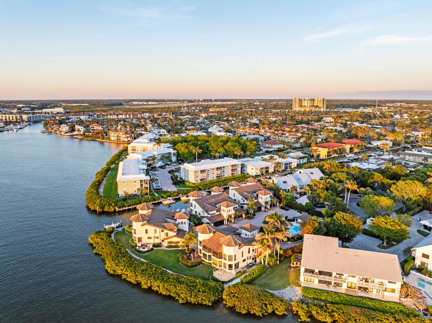 BAYVIEW ESTATES - Residential