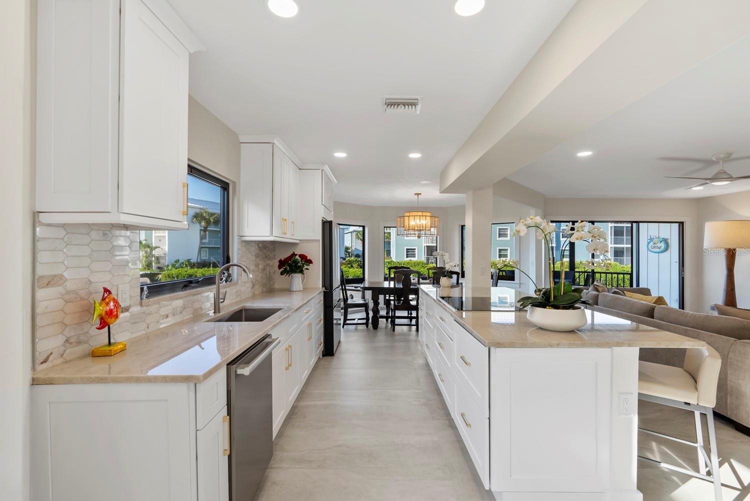 BAYVIEW ESTATES - Residential