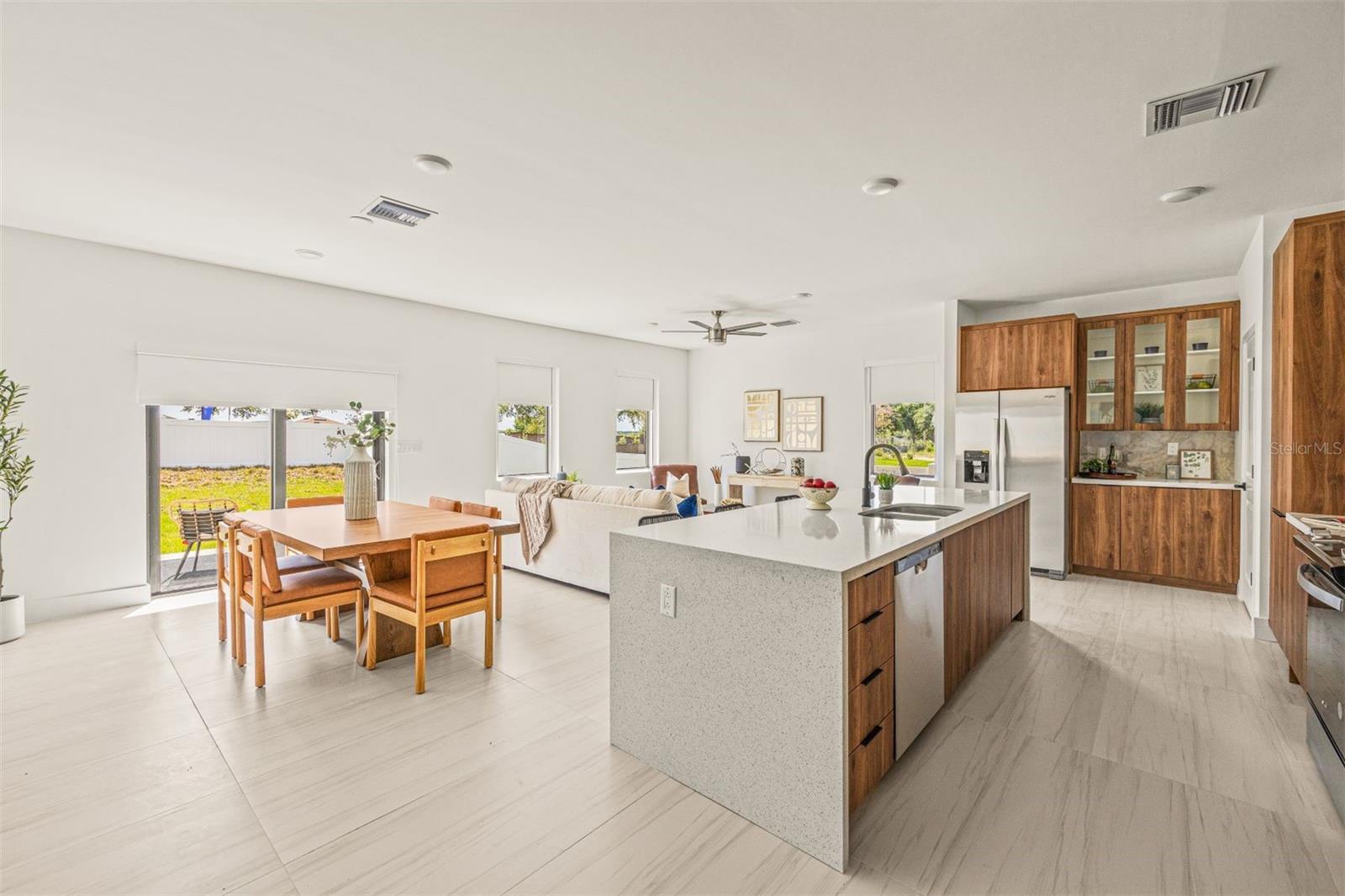 VILLA PASS ONX HOMES - Residential