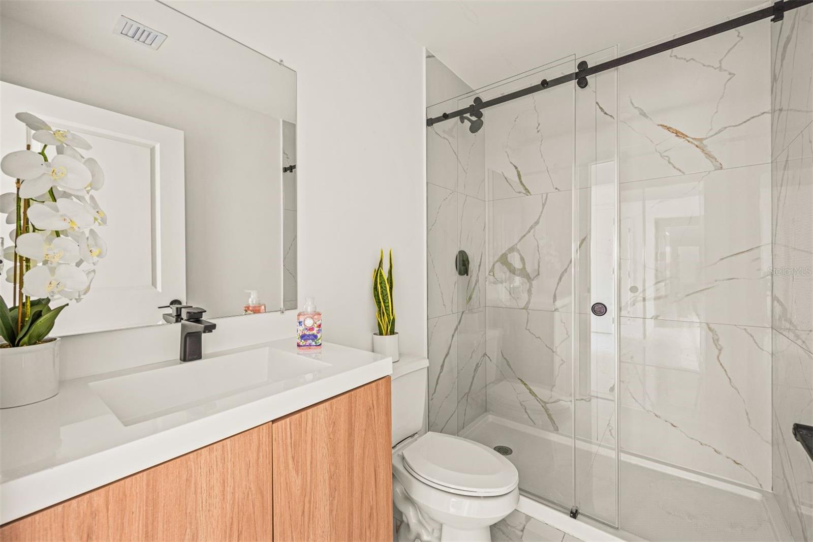 VILLA PASS ONX HOMES - Residential