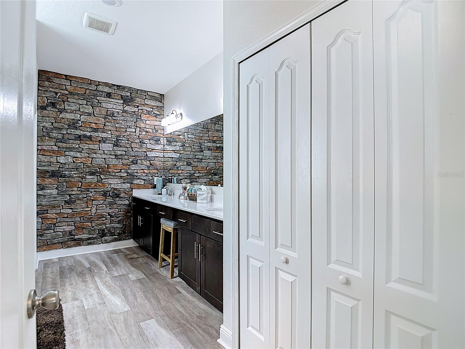 MIRADA PCLS 20 & 22 - Residential