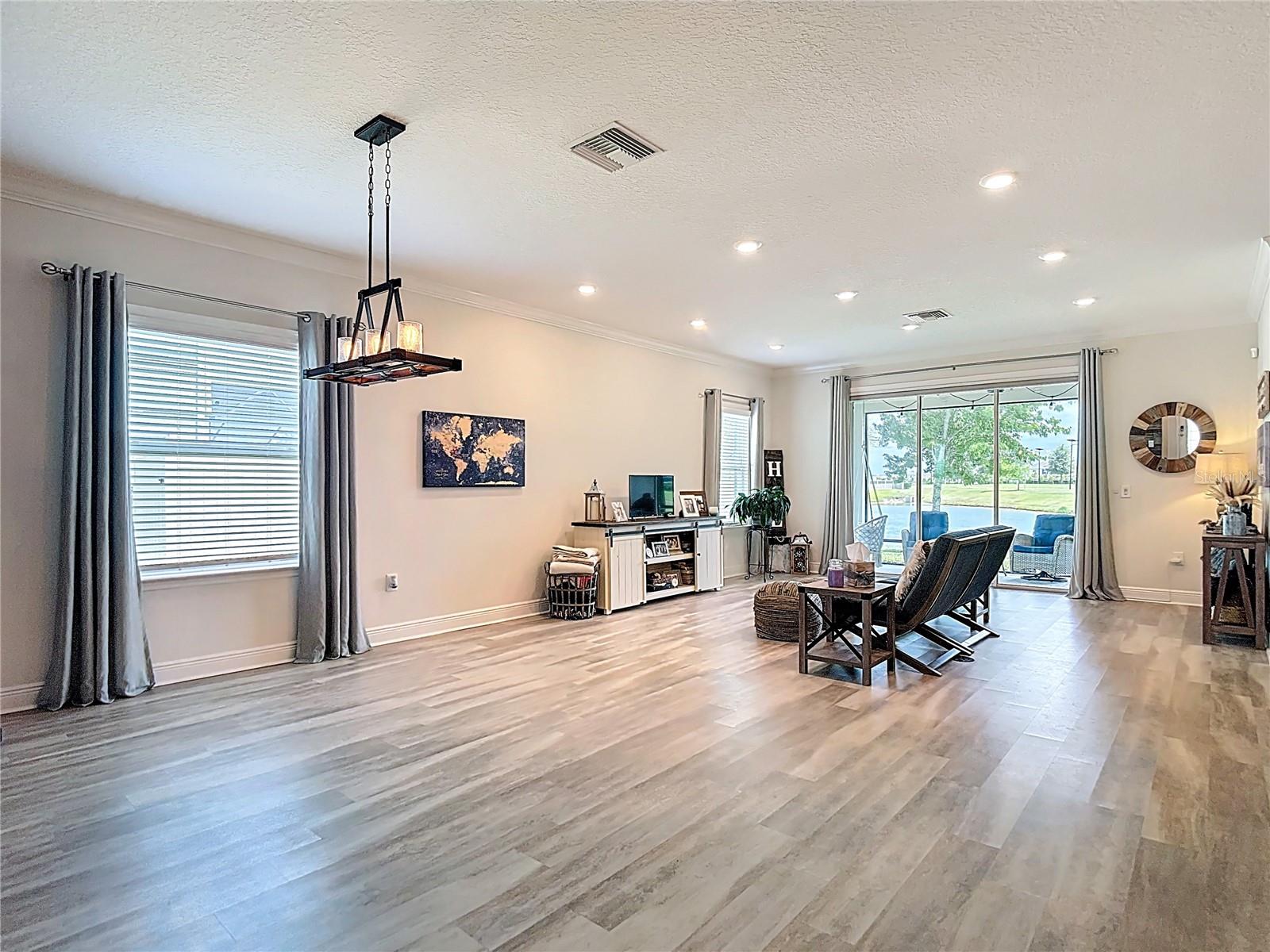 MIRADA PCLS 20 & 22 - Residential