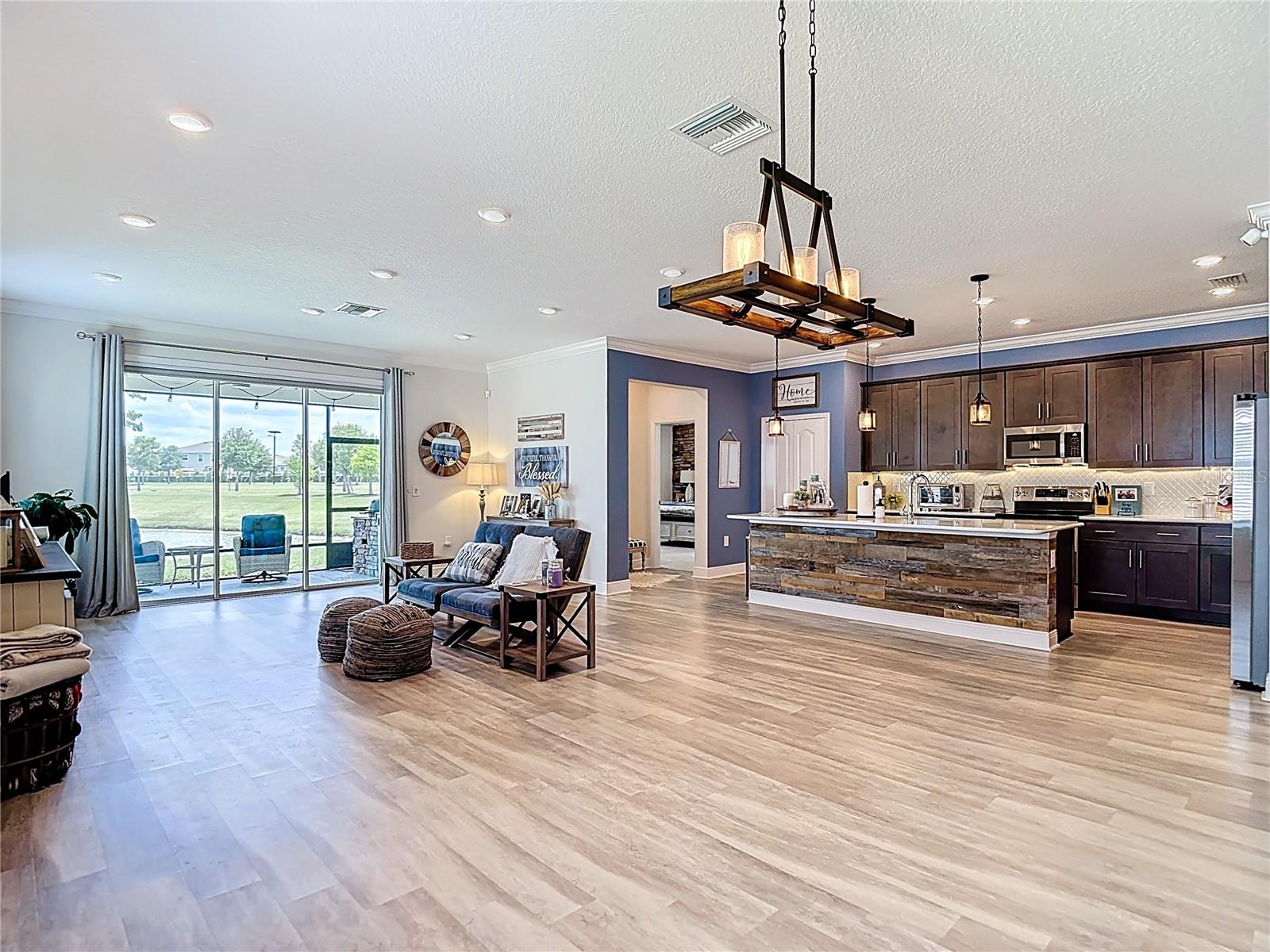 MIRADA PCLS 20 & 22 - Residential