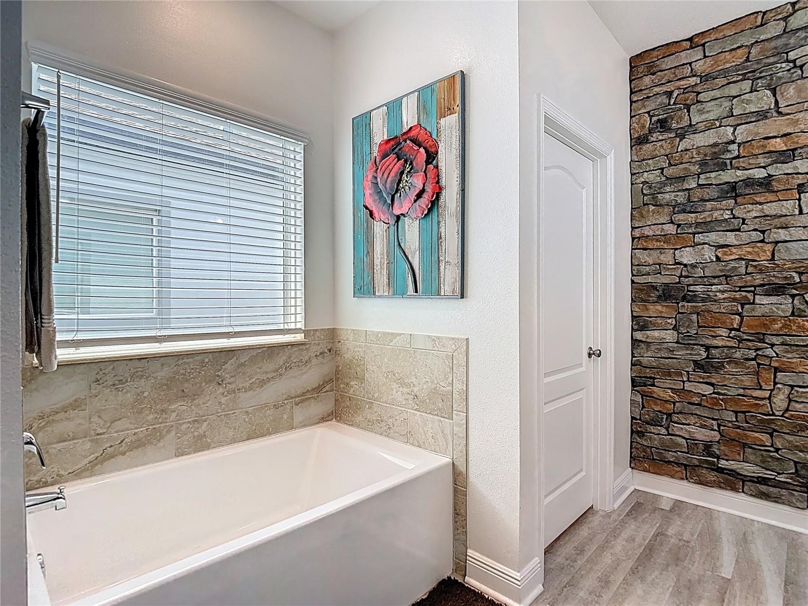 MIRADA PCLS 20 & 22 - Residential