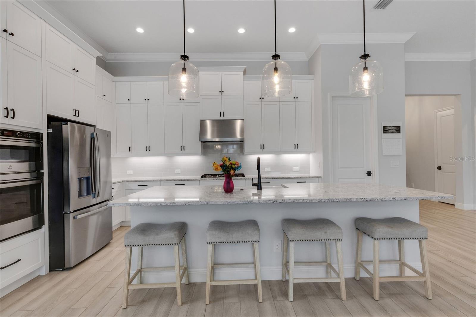 204 CORELLI DRIVE