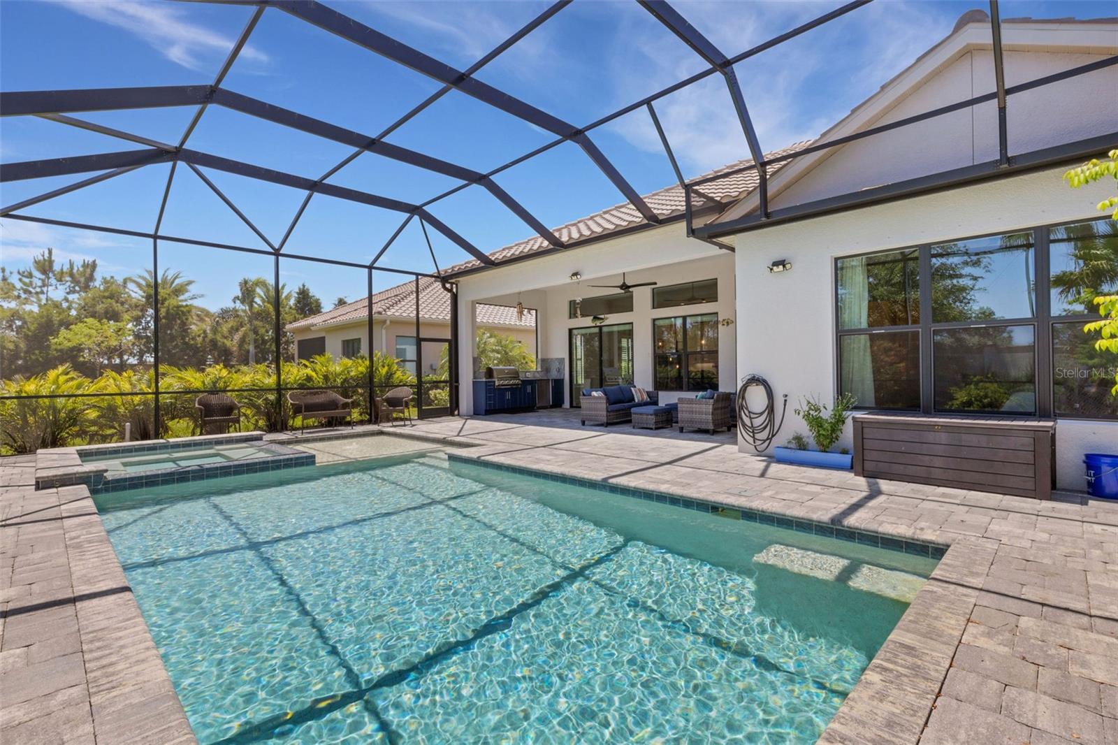 204 CORELLI DRIVE