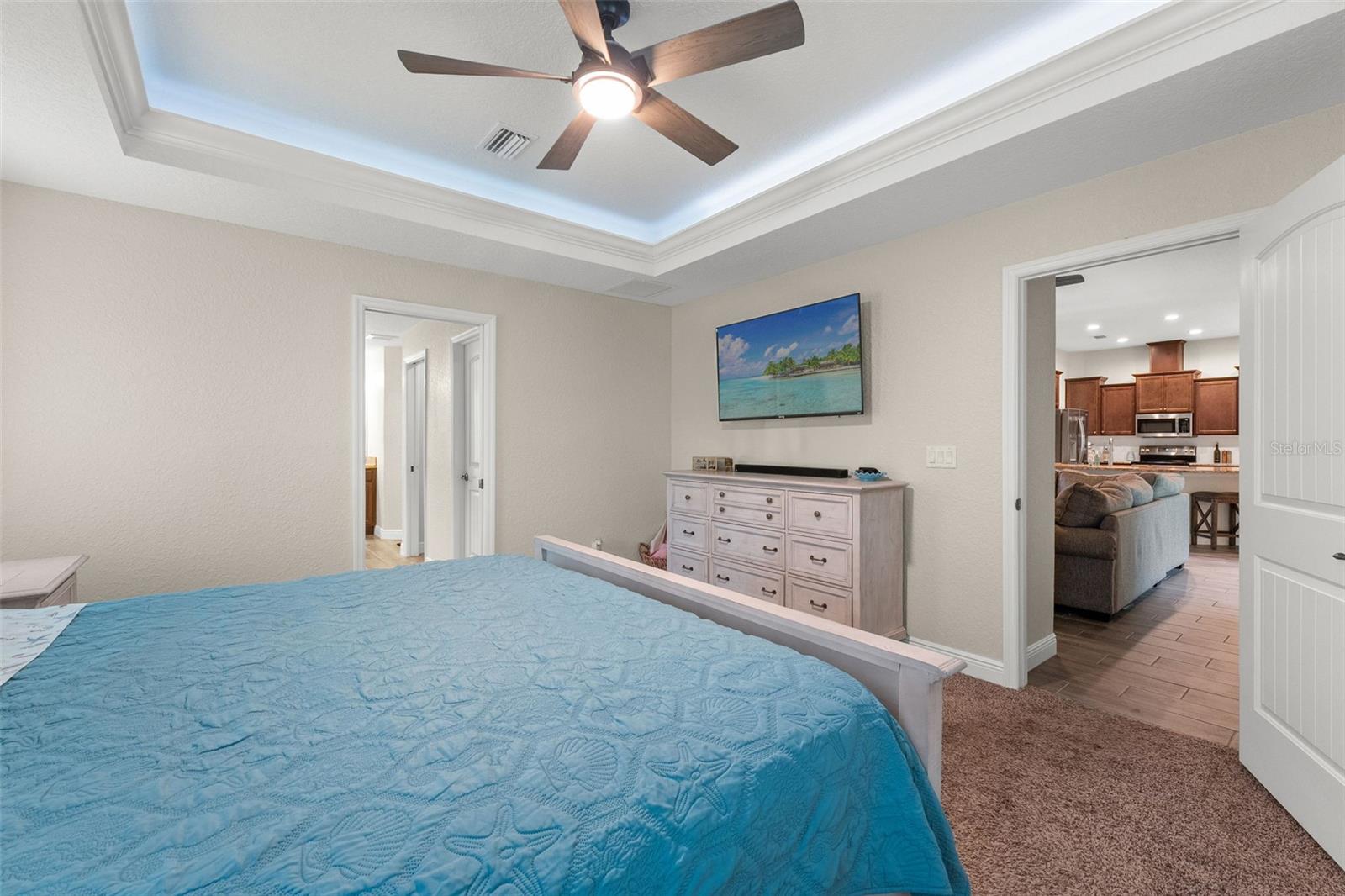 ROYAL HIGHLANDS - Residential