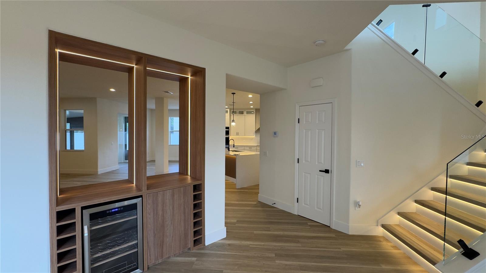 BLACKSTONE - Residential