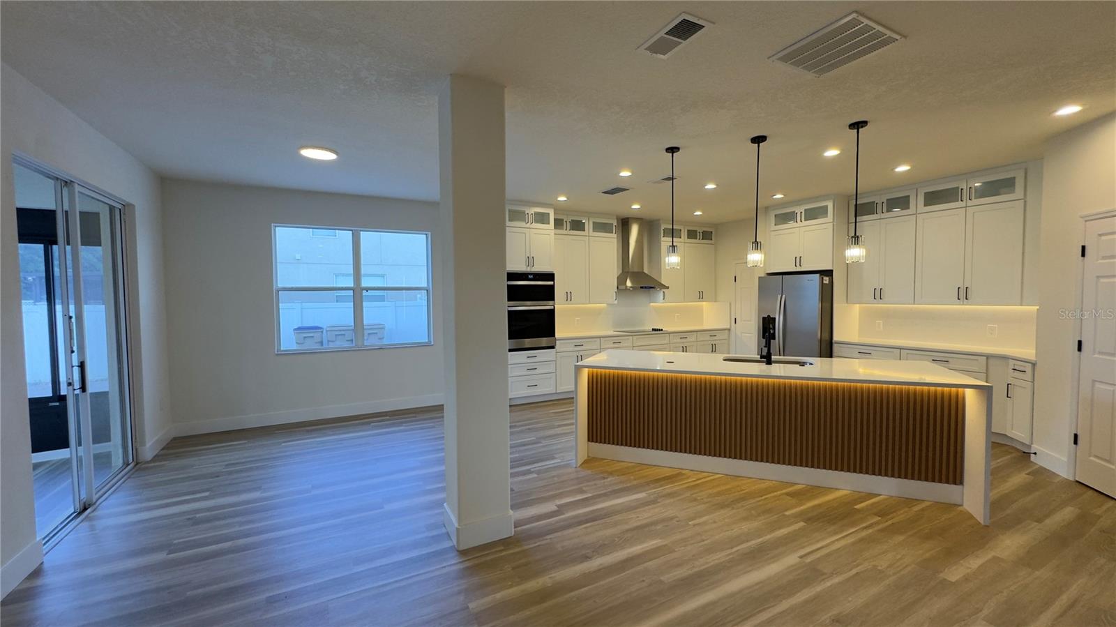 BLACKSTONE - Residential