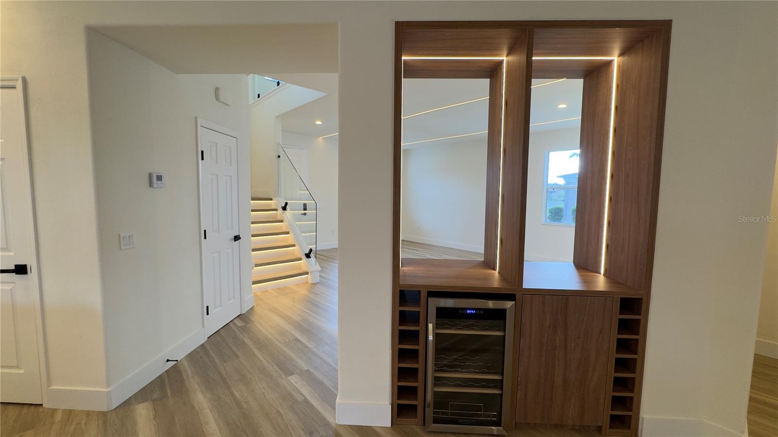 BLACKSTONE - Residential