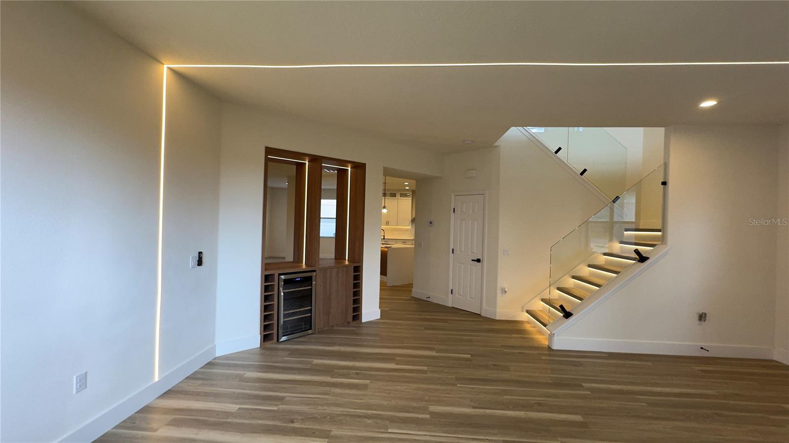 BLACKSTONE - Residential