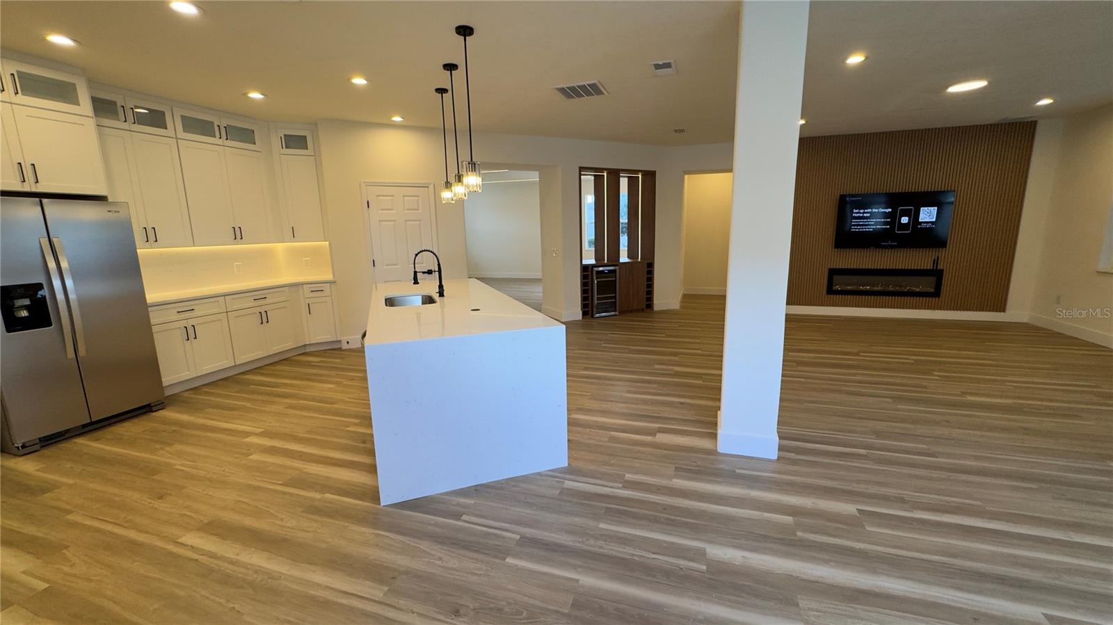 BLACKSTONE - Residential