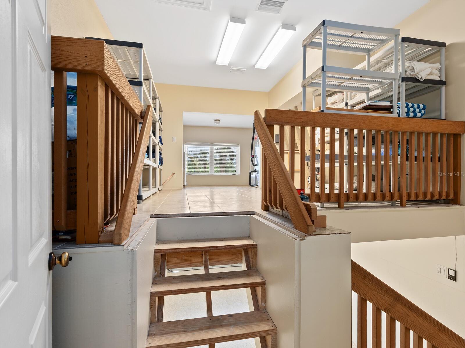 SANDERLING CLUB - Residential