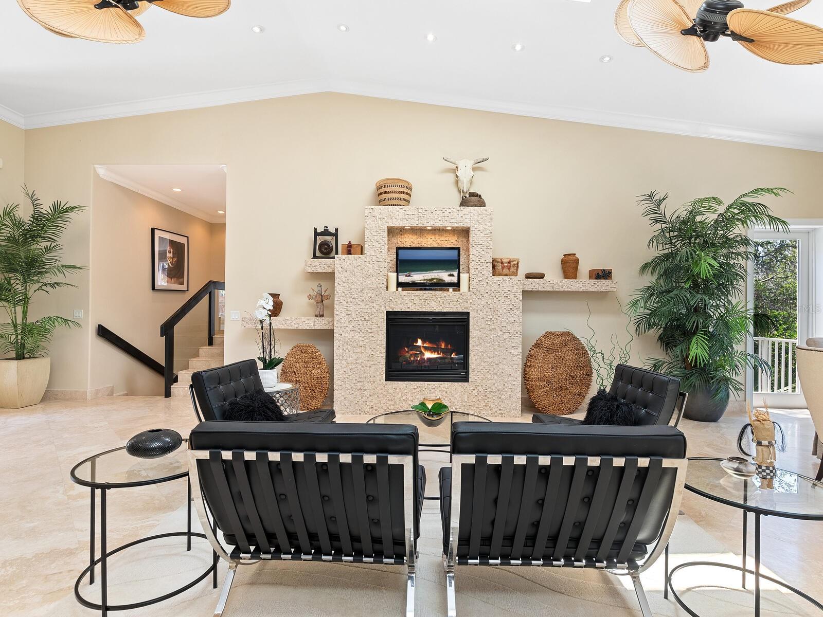 SANDERLING CLUB - Residential