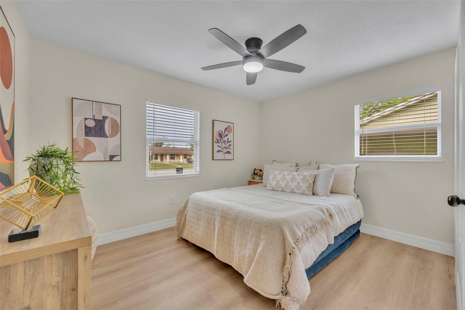 TWENTY WEST - Residential