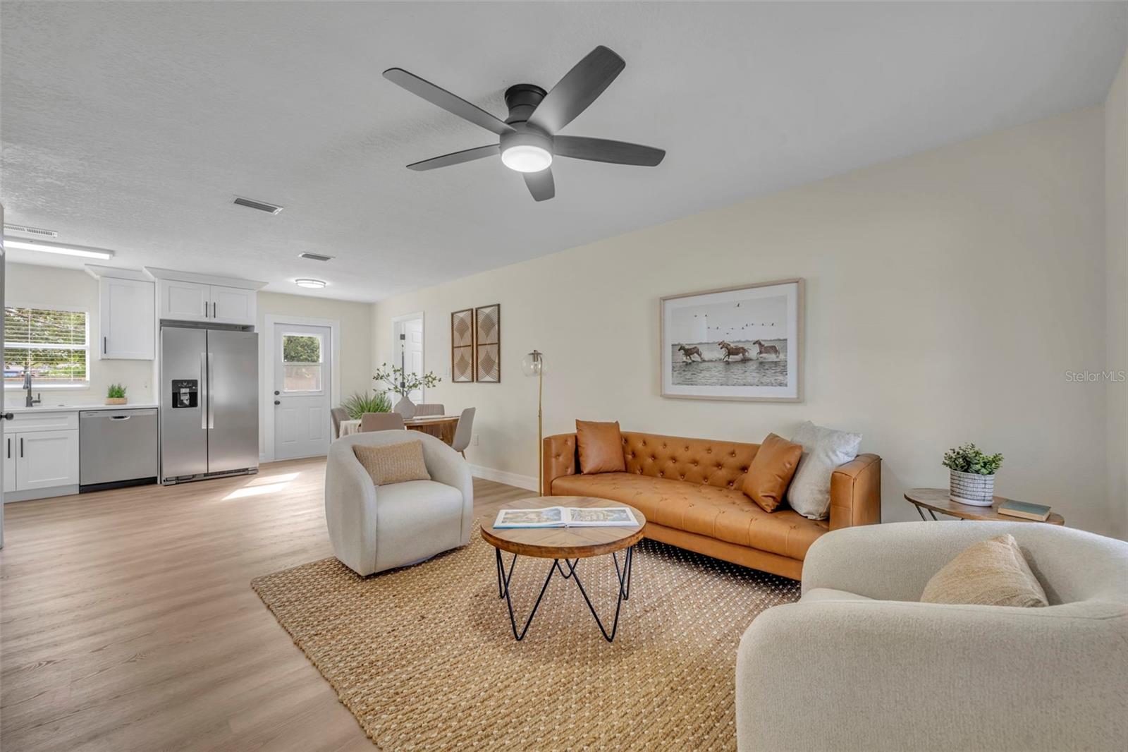 TWENTY WEST - Residential