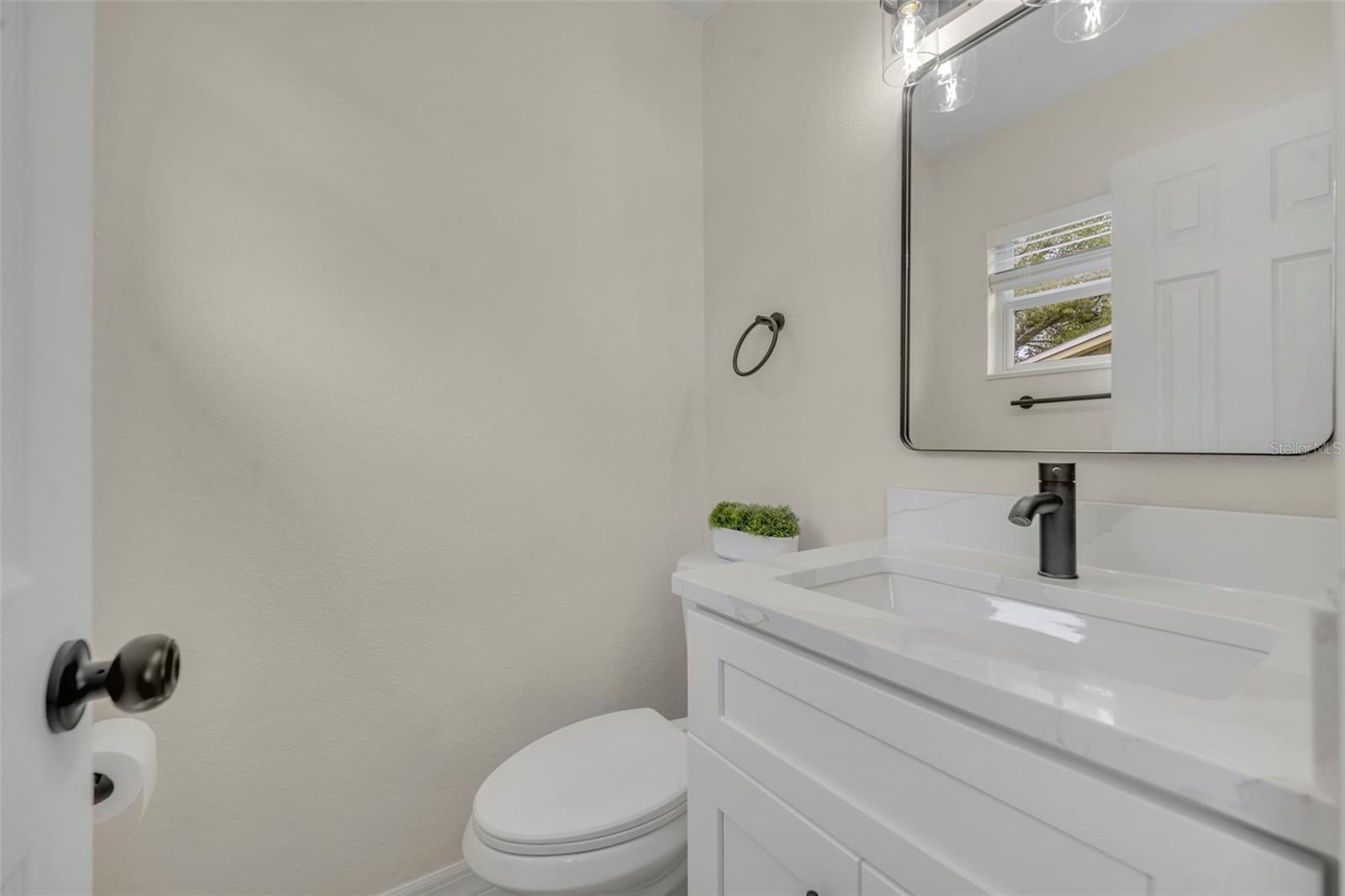 TWENTY WEST - Residential