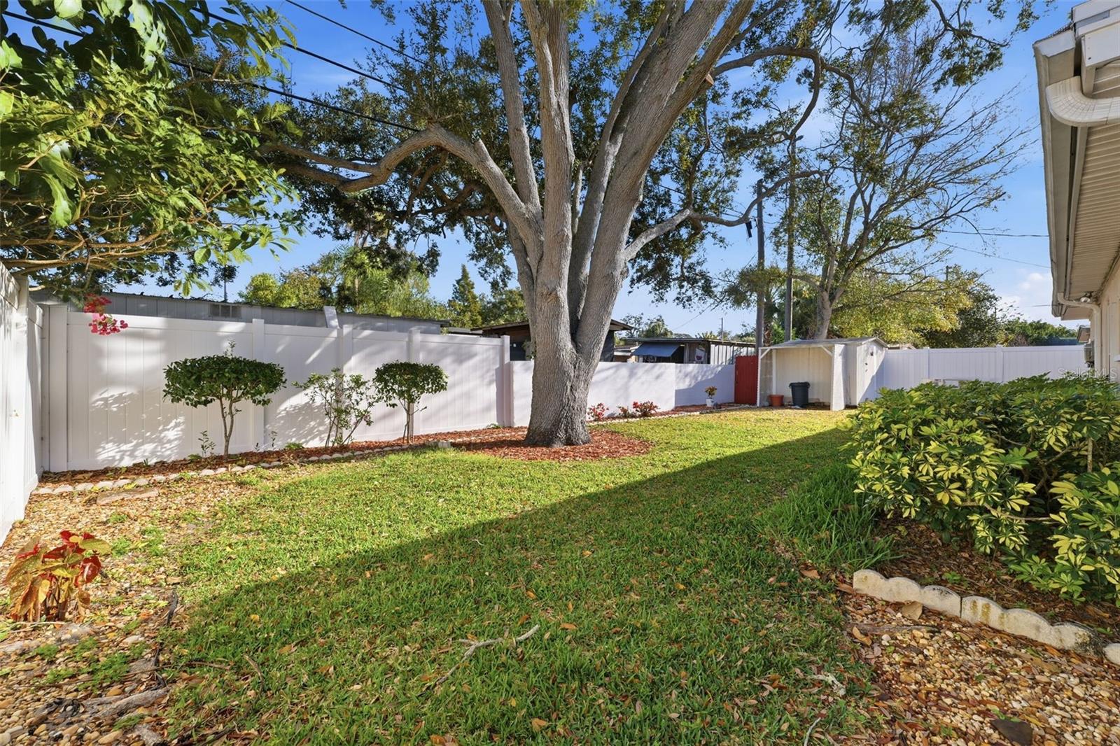 ORANGE ESTATES OF ST PETE - Residential